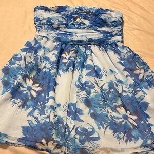Lulus Light Blue and White Chiffon Mini Dress W/ Lining
